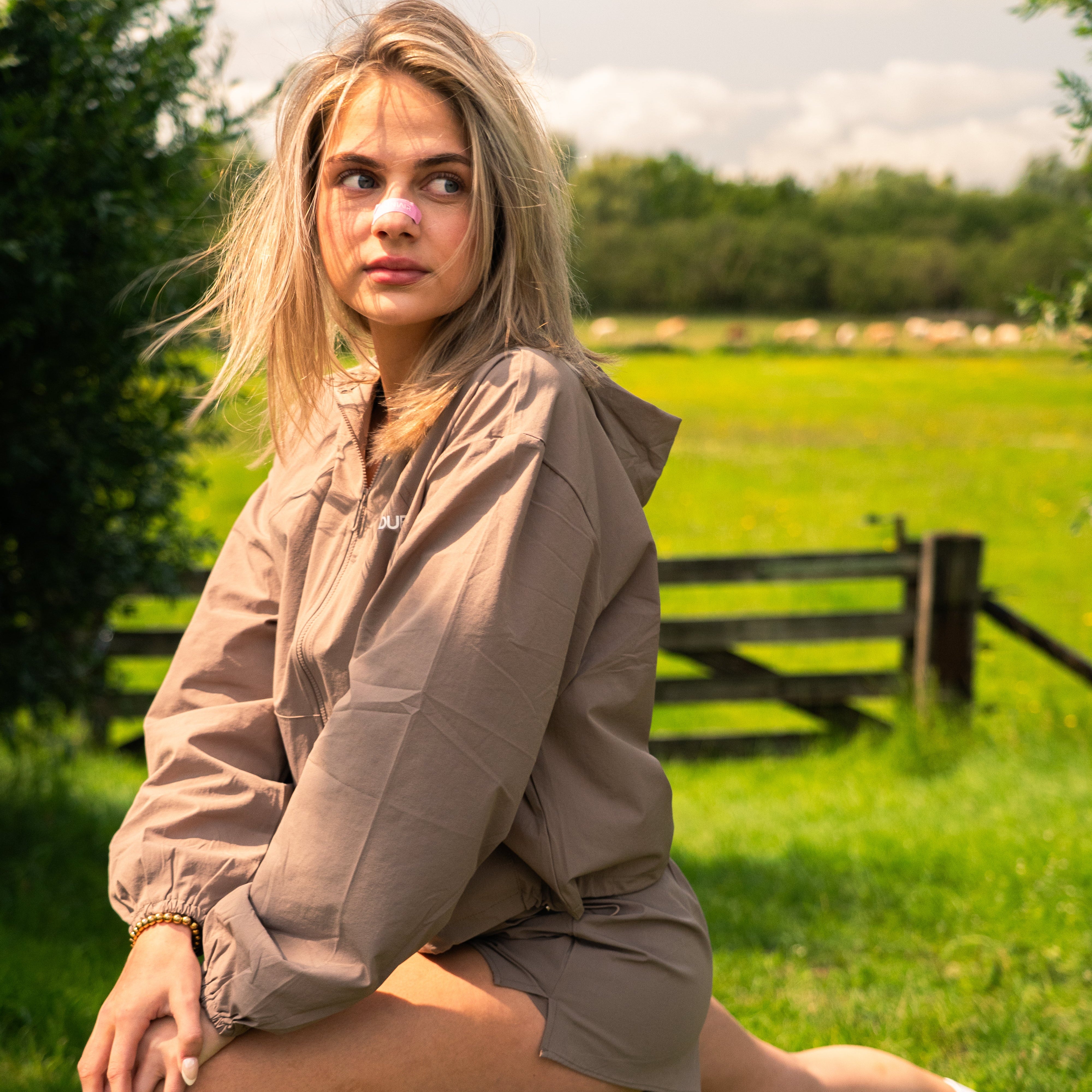 Running Jacket - Taupe